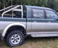 Серый Мицубиси Л 200, объемом двигателя 2.5 л и пробегом 223 тыс. км за 2550 $, фото 6 на Automoto.ua