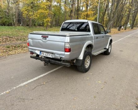 Мицубиси Л 200 2005 в Черновцах на Automoto.ua Серый Мицубиси Л 200, объемом двигателя 2.5 л и пробегом 252 тыс. км за 6823 $, фото 3 на Automoto.ua