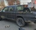 Сірий Міцубісі Л 200, об'ємом двигуна 2.5 л та пробігом 663 тис. км за 5500 $, фото 2 на Automoto.ua