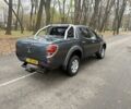 Серый Мицубиси Л 200, объемом двигателя 2.5 л и пробегом 130 тыс. км за 7452 $, фото 2 на Automoto.ua