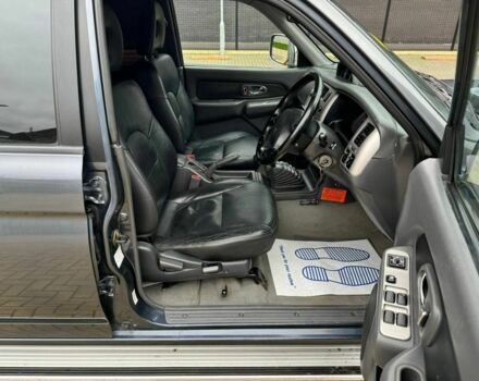 Серый Мицубиси Л 200, объемом двигателя 2 л и пробегом 212 тыс. км за 9941 $, фото 1 на Automoto.ua