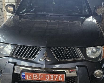 Серый Мицубиси Л 200, объемом двигателя 0 л и пробегом 234 тыс. км за 7000 $, фото 5 на Automoto.ua