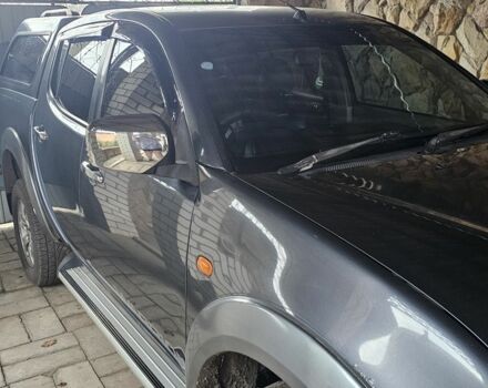 Серый Мицубиси Л 200, объемом двигателя 0 л и пробегом 234 тыс. км за 7000 $, фото 4 на Automoto.ua