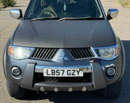 Сірий Міцубісі Л 200, об'ємом двигуна 2.5 л та пробігом 282 тис. км за 6300 $, фото 8 на Automoto.ua