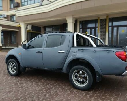 Сірий Міцубісі Л 200, об'ємом двигуна 2.48 л та пробігом 295 тис. км за 10999 $, фото 15 на Automoto.ua