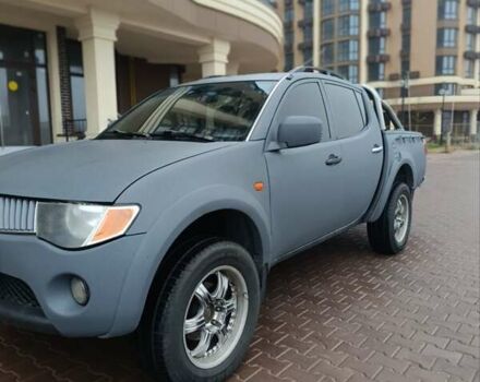 Сірий Міцубісі Л 200, об'ємом двигуна 2.48 л та пробігом 295 тис. км за 10999 $, фото 26 на Automoto.ua