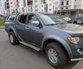 Серый Мицубиси Л 200, объемом двигателя 2.48 л и пробегом 309 тыс. км за 10999 $, фото 4 на Automoto.ua