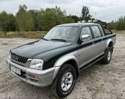 Сірий Міцубісі Л 200, об'ємом двигуна 2.5 л та пробігом 279 тис. км за 2650 $, фото 1 на Automoto.ua