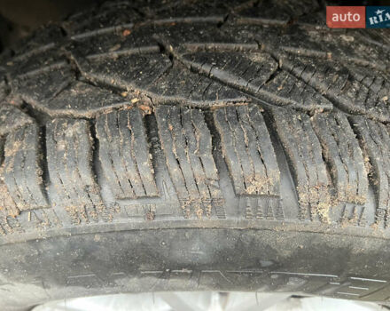 Серый Мицубиси Л 200, объемом двигателя 2.5 л и пробегом 292 тыс. км за 9500 $, фото 6 на Automoto.ua