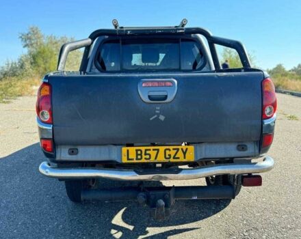 Сірий Міцубісі Л 200, об'ємом двигуна 2.5 л та пробігом 282 тис. км за 6300 $, фото 12 на Automoto.ua