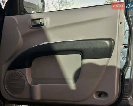 Сірий Міцубісі Л 200, об'ємом двигуна 2.48 л та пробігом 199 тис. км за 13500 $, фото 21 на Automoto.ua