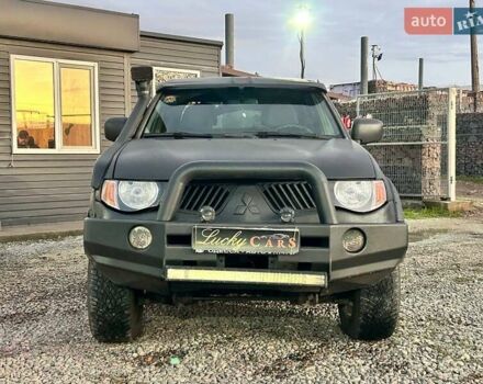 Сірий Міцубісі Л 200, об'ємом двигуна 2.48 л та пробігом 199 тис. км за 13500 $, фото 1 на Automoto.ua