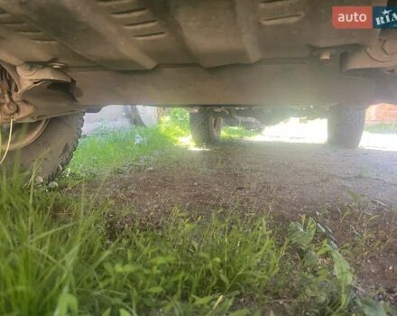 Серый Мицубиси Л 200, объемом двигателя 2.48 л и пробегом 250 тыс. км за 13500 $, фото 3 на Automoto.ua