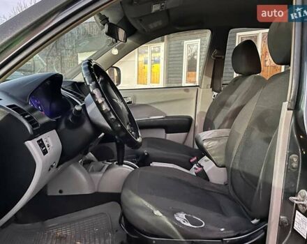 Сірий Міцубісі Л 200, об'ємом двигуна 2.48 л та пробігом 199 тис. км за 13500 $, фото 11 на Automoto.ua