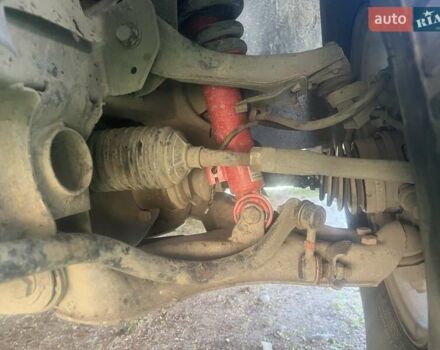 Серый Мицубиси Л 200, объемом двигателя 2.48 л и пробегом 250 тыс. км за 13500 $, фото 5 на Automoto.ua