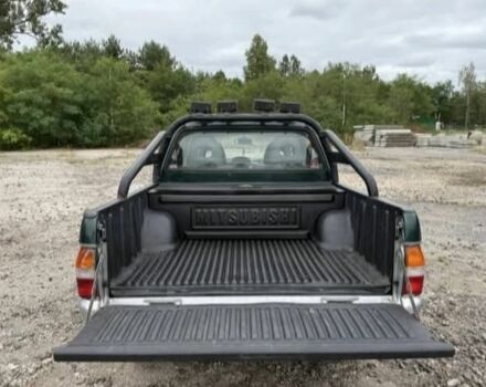 Сірий Міцубісі Л 200, об'ємом двигуна 2.5 л та пробігом 279 тис. км за 2650 $, фото 4 на Automoto.ua
