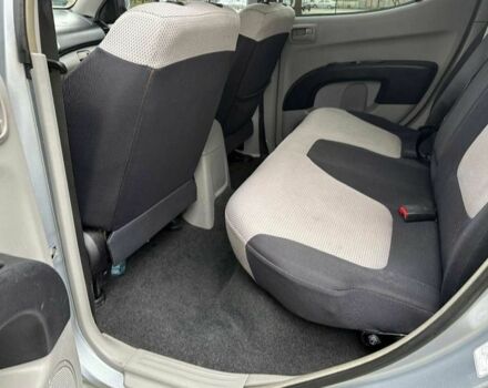 Серый Мицубиси Л 200, объемом двигателя 2.5 л и пробегом 215 тыс. км за 4200 $, фото 8 на Automoto.ua