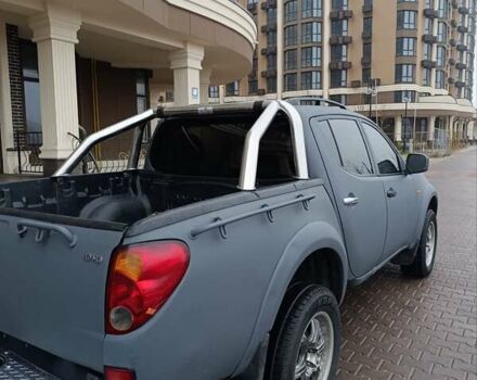 Сірий Міцубісі Л 200, об'ємом двигуна 2.48 л та пробігом 295 тис. км за 10999 $, фото 10 на Automoto.ua