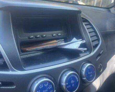 Серый Мицубиси Л 200, объемом двигателя 2.48 л и пробегом 250 тыс. км за 13500 $, фото 7 на Automoto.ua