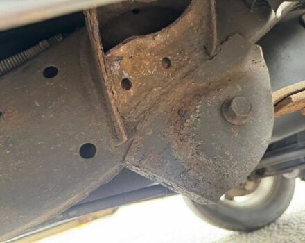 Серый Мицубиси Л 200, объемом двигателя 0 л и пробегом 140 тыс. км за 6500 $, фото 5 на Automoto.ua