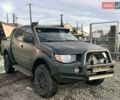 Сірий Міцубісі Л 200, об'ємом двигуна 2.48 л та пробігом 199 тис. км за 13500 $, фото 2 на Automoto.ua