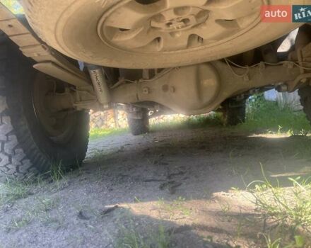 Серый Мицубиси Л 200, объемом двигателя 2.48 л и пробегом 250 тыс. км за 13500 $, фото 4 на Automoto.ua