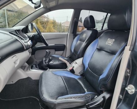 Сірий Міцубісі Л 200, об'ємом двигуна 2.5 л та пробігом 141 тис. км за 8153 $, фото 18 на Automoto.ua