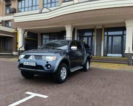 Сірий Міцубісі Л 200, об'ємом двигуна 2.5 л та пробігом 300 тис. км за 12300 $, фото 10 на Automoto.ua