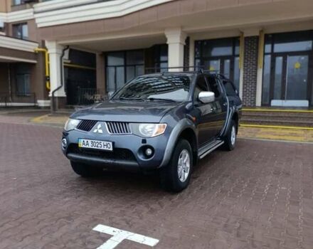 Сірий Міцубісі Л 200, об'ємом двигуна 2.5 л та пробігом 300 тис. км за 12300 $, фото 19 на Automoto.ua