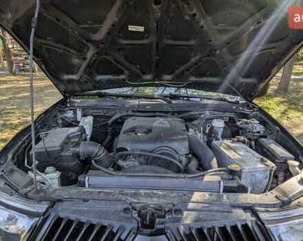 Серый Мицубиси Л 200, объемом двигателя 2.48 л и пробегом 291 тыс. км за 11999 $, фото 15 на Automoto.ua