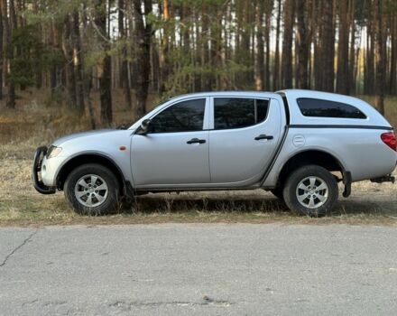 Міцубісі Л 200 2008 у Изюме на Automoto.ua Сірий Міцубісі Л 200, об'ємом двигуна 0 л та пробігом 268 тис. км за 9800 $, фото 3 на Automoto.ua