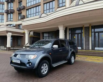 Сірий Міцубісі Л 200, об'ємом двигуна 2.5 л та пробігом 300 тис. км за 12300 $, фото 14 на Automoto.ua