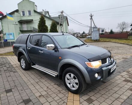 Сірий Міцубісі Л 200, об'ємом двигуна 2.5 л та пробігом 141 тис. км за 8153 $, фото 1 на Automoto.ua