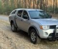 Міцубісі Л 200 2008 у Изюме на Automoto.ua Сірий Міцубісі Л 200, об'ємом двигуна 0 л та пробігом 268 тис. км за 9800 $, фото 1 на Automoto.ua