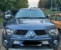 Сірий Міцубісі Л 200, об'ємом двигуна 2.5 л та пробігом 250 тис. км за 6500 $, фото 1 на Automoto.ua