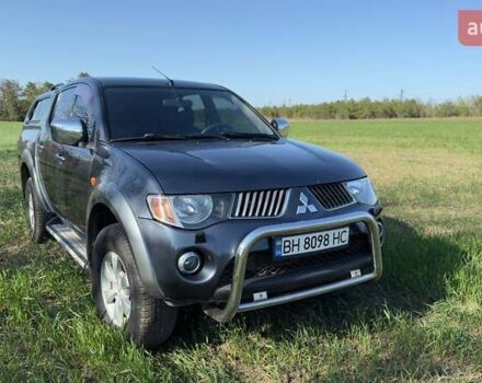 Серый Мицубиси Л 200, объемом двигателя 2.48 л и пробегом 234 тыс. км за 13000 $, фото 26 на Automoto.ua