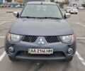 Міцубісі Л 200 2008 у Києві на Automoto.ua Сірий Міцубісі Л 200, об'ємом двигуна 2.5 л та пробігом 198 тис. км за 13000 $, фото 1 на Automoto.ua