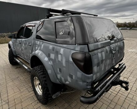 Міцубісі Л 200 2008 у Краматорске на Automoto.ua Сірий Міцубісі Л 200, об'ємом двигуна 0 л та пробігом 220 тис. км за 16410 $, фото 9 на Automoto.ua