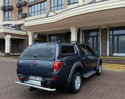 Сірий Міцубісі Л 200, об'ємом двигуна 2.5 л та пробігом 300 тис. км за 12300 $, фото 31 на Automoto.ua