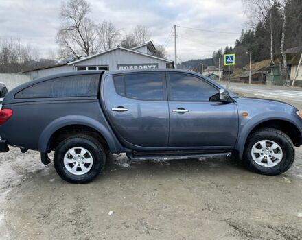 Сірий Міцубісі Л 200, об'ємом двигуна 2.5 л та пробігом 376 тис. км за 12400 $, фото 1 на Automoto.ua