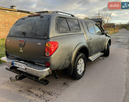 Міцубісі Л 200 2008 у Житомирі на Automoto.ua Сірий Міцубісі Л 200, об'ємом двигуна 2.48 л та пробігом 273 тис. км за 10800 $, фото 3 на Automoto.ua