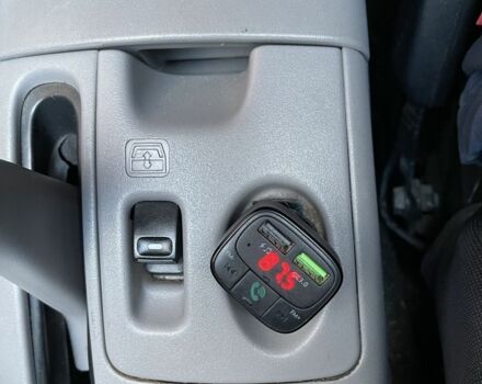 Сірий Міцубісі Л 200, об'ємом двигуна 2.5 л та пробігом 376 тис. км за 12400 $, фото 4 на Automoto.ua