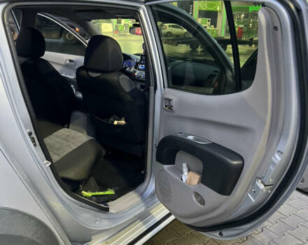 Сірий Міцубісі Л 200, об'ємом двигуна 2.48 л та пробігом 236 тис. км за 15400 $, фото 19 на Automoto.ua