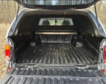 Сірий Міцубісі Л 200, об'ємом двигуна 2.5 л та пробігом 240 тис. км за 5918 $, фото 5 на Automoto.ua