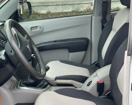 Міцубісі Л 200 2008 у Житомирі на Automoto.ua Сірий Міцубісі Л 200, об'ємом двигуна 2.48 л та пробігом 268 тис. км за 11300 $, фото 9 на Automoto.ua