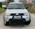 Міцубісі Л 200 2008 у Житомирі на Automoto.ua Сірий Міцубісі Л 200, об'ємом двигуна 2.48 л та пробігом 268 тис. км за 11300 $, фото 1 на Automoto.ua