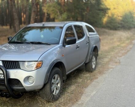 Міцубісі Л 200 2008 у Изюме на Automoto.ua Сірий Міцубісі Л 200, об'ємом двигуна 0 л та пробігом 268 тис. км за 9800 $, фото 1 на Automoto.ua