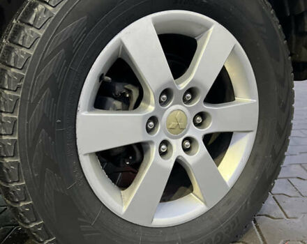 Сірий Міцубісі Л 200, об'ємом двигуна 2.48 л та пробігом 236 тис. км за 15400 $, фото 27 на Automoto.ua