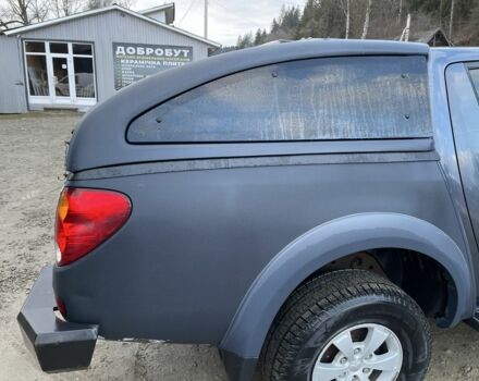 Сірий Міцубісі Л 200, об'ємом двигуна 2.5 л та пробігом 376 тис. км за 12400 $, фото 17 на Automoto.ua