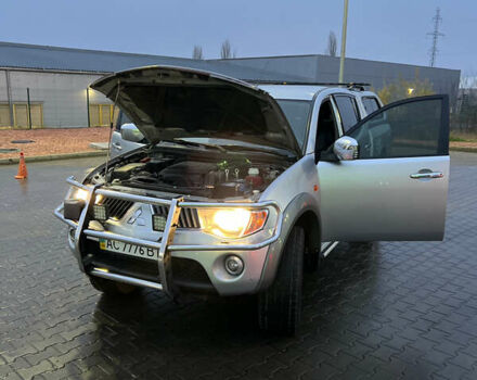 Сірий Міцубісі Л 200, об'ємом двигуна 2.48 л та пробігом 236 тис. км за 15400 $, фото 25 на Automoto.ua